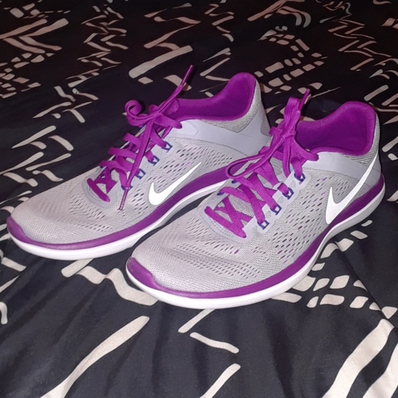 Nike Shoes - Nike Sneakers